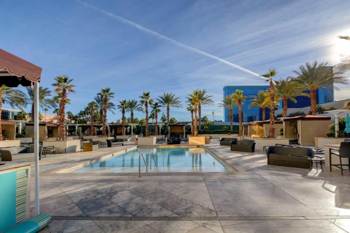 Mgm Signature-04-603 Strip View Jacuzzi Studio 라스베이거스 외부 사진